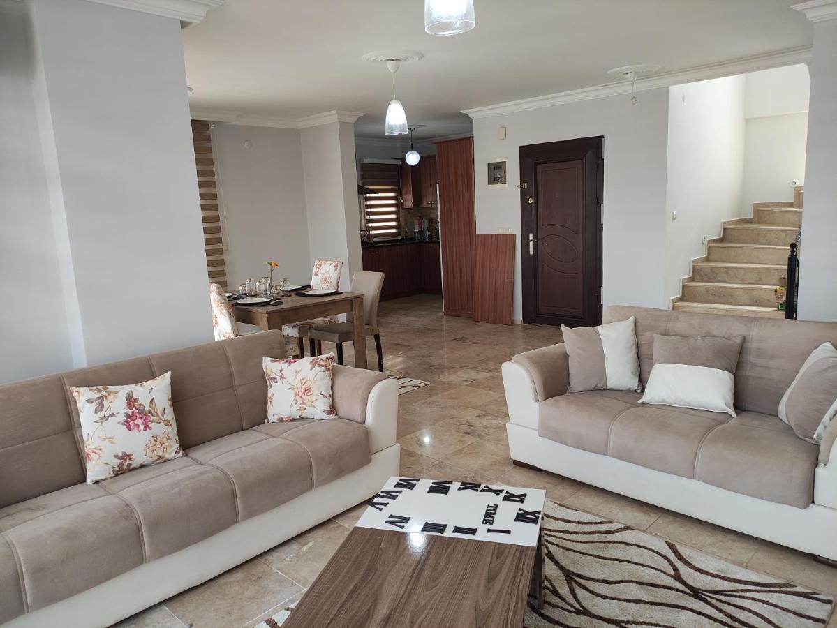 Polat Villa